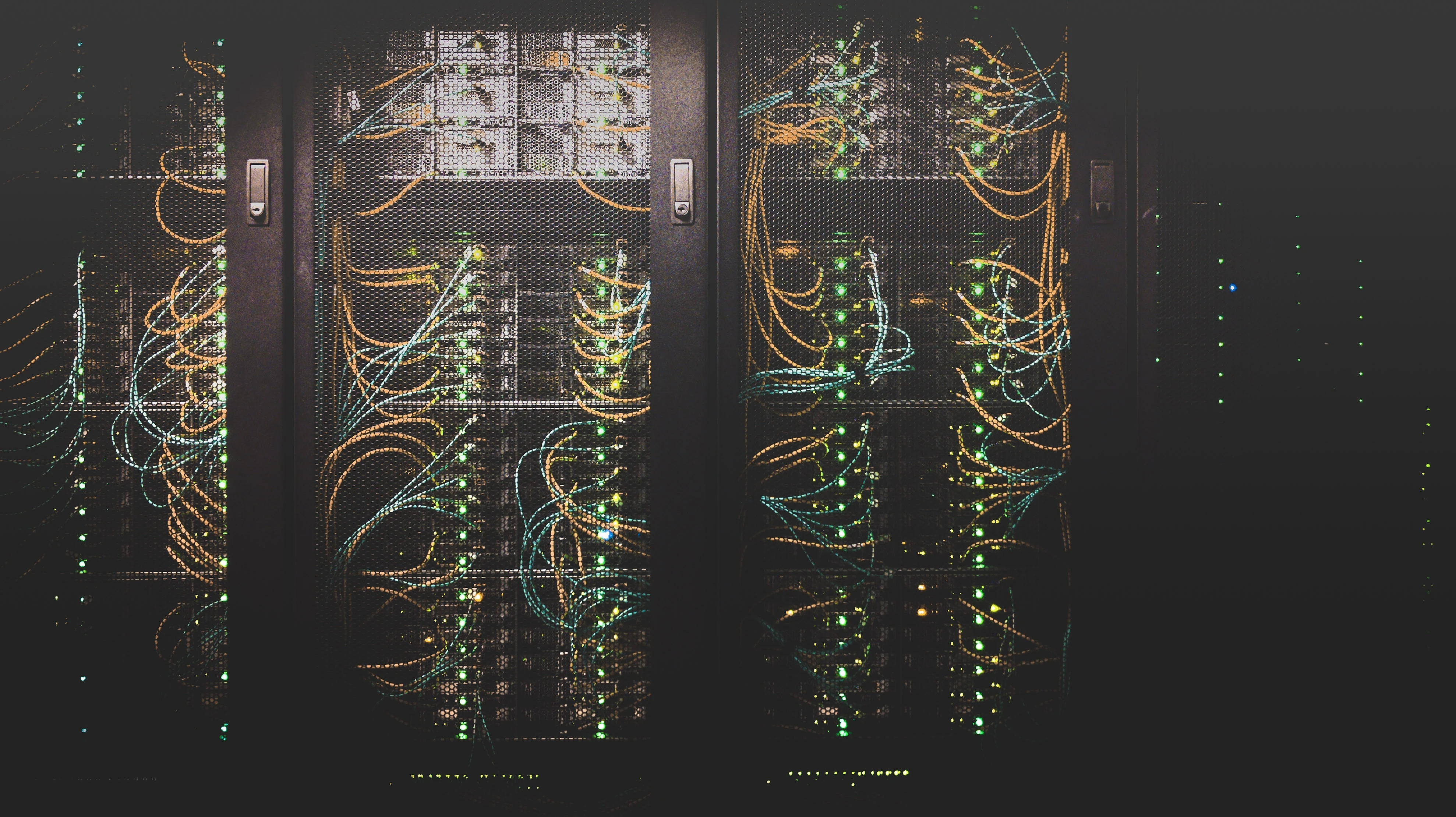 Big data. A server